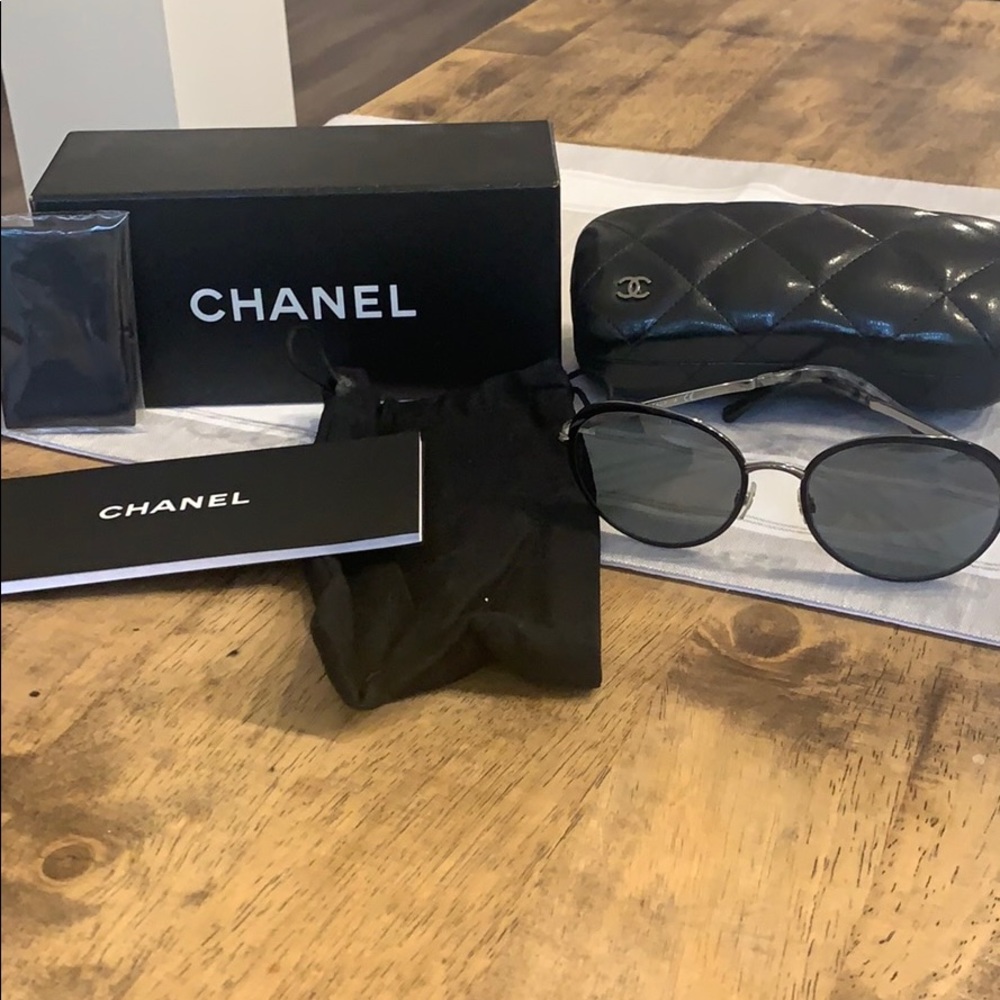 Chanel Sunglasses CH4206 black w/ gunmetal
